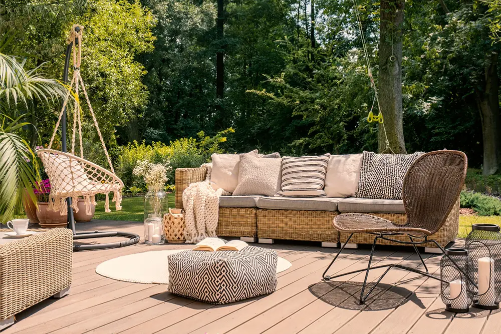 Top Design Tips for Building a Composite Deck in Calgary